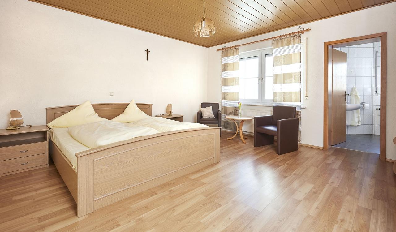 Pension Oppelt Rauhenebrach ภายนอก รูปภาพ